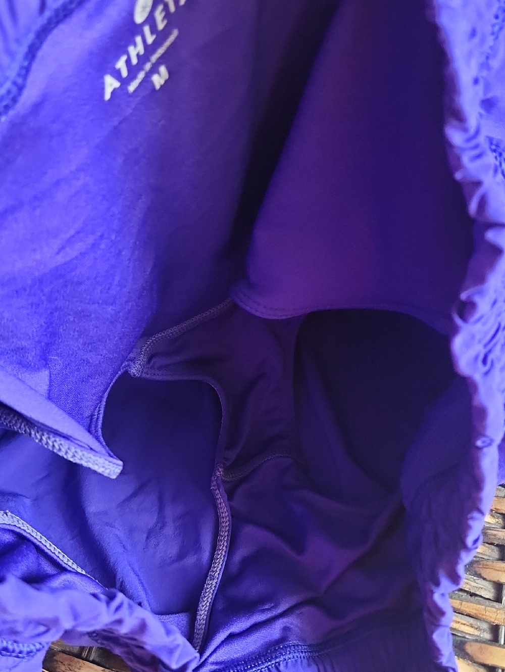 Athleta Royal Blue/purple Lightweight Running Shorts Womans Size Medium - Picture 8 of 8